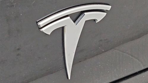 2022 Tesla Model X - Images - 10