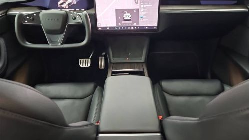 2022 Tesla Model X - Images - 13