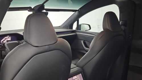 2022 Tesla Model X - Images - 16