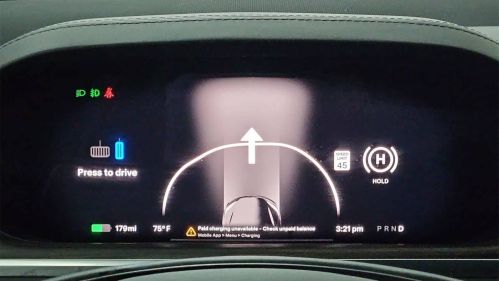 2022 Tesla Model X - Images - 30