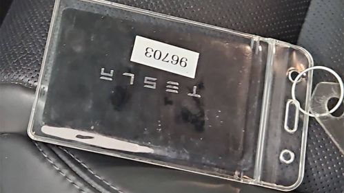 2022 Tesla Model X - Images - 32