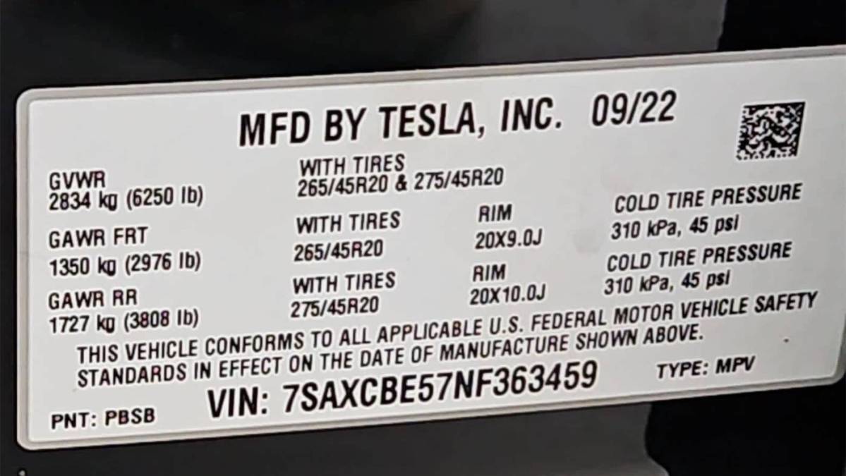 2022 Tesla Model X - Images - 33
