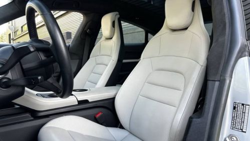 2022 Porsche Taycan - Images - 23