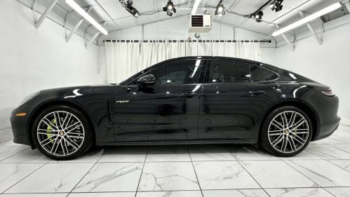 2022 Porsche Panamera - Images - 2