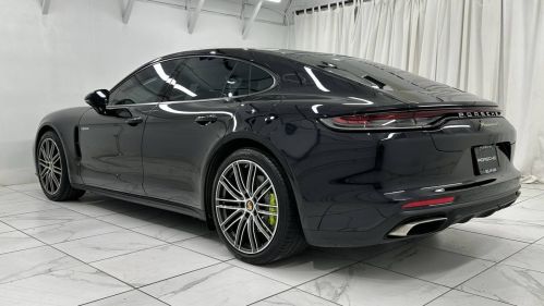 2022 Porsche Panamera - Images - 3