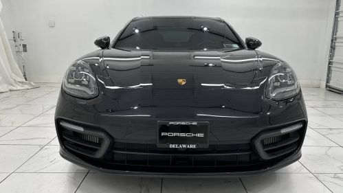 2022 Porsche Panamera - Images - 8