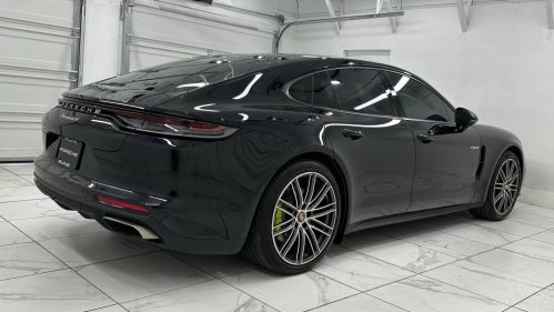 2022 Porsche Panamera - Images - 10