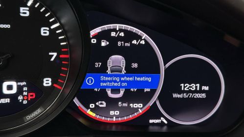 2022 Porsche Panamera - Images - 51
