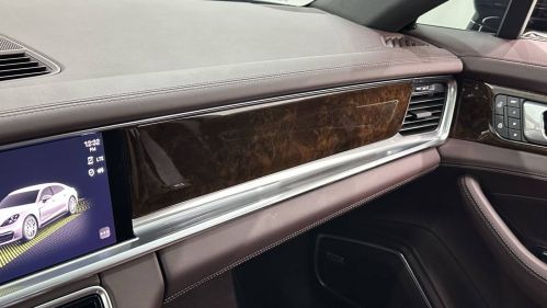2022 Porsche Panamera - Images - 53