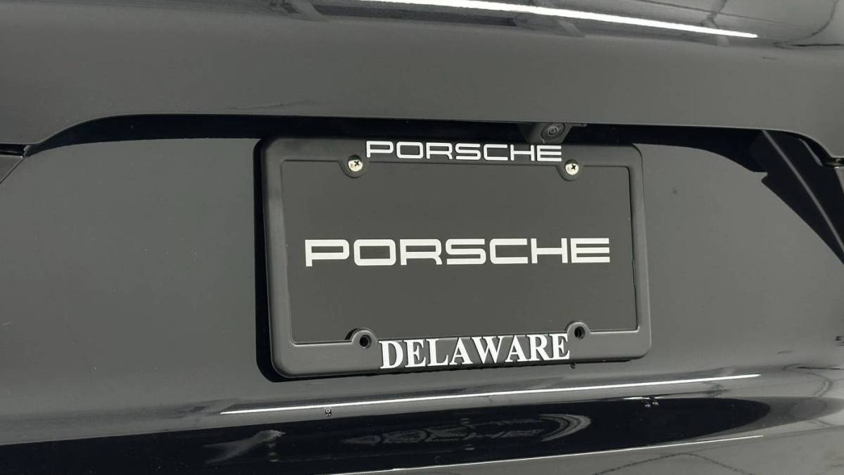 2022 Porsche Panamera - Images - 61