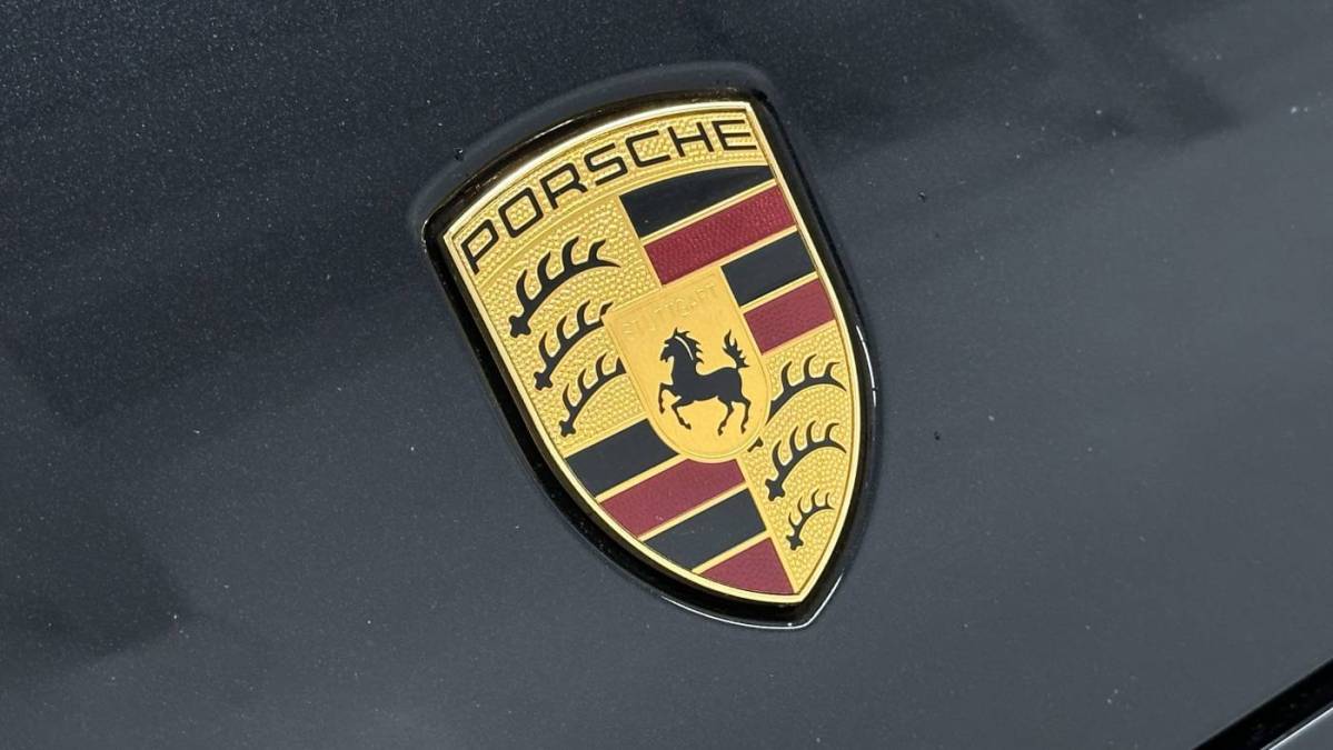 2022 Porsche Panamera - Images - 62