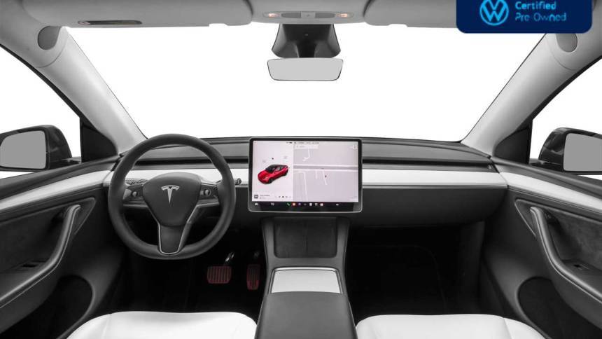 2025 Tesla Model Y 7SAYGDED3SA338918