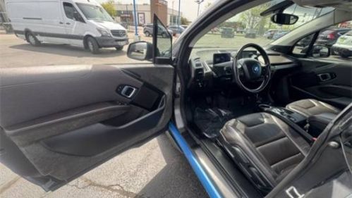 2017 BMW i3 - Images - 12