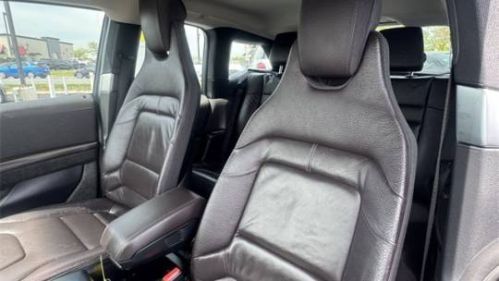 2017 BMW i3 - Images - 16