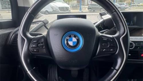 2017 BMW i3 - Images - 19