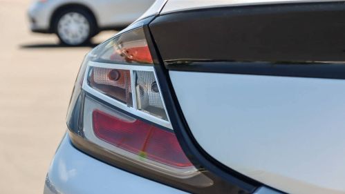 2017 Chevrolet VOLT - Images - 8