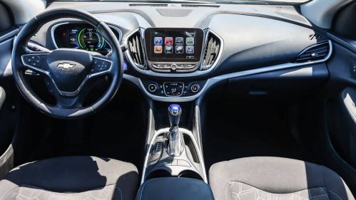 2017 Chevrolet VOLT - Images - 11