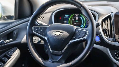 2017 Chevrolet VOLT - Images - 14
