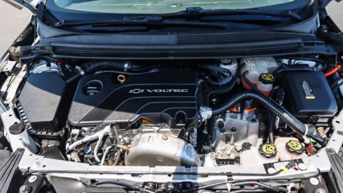 2017 Chevrolet VOLT - Images - 25