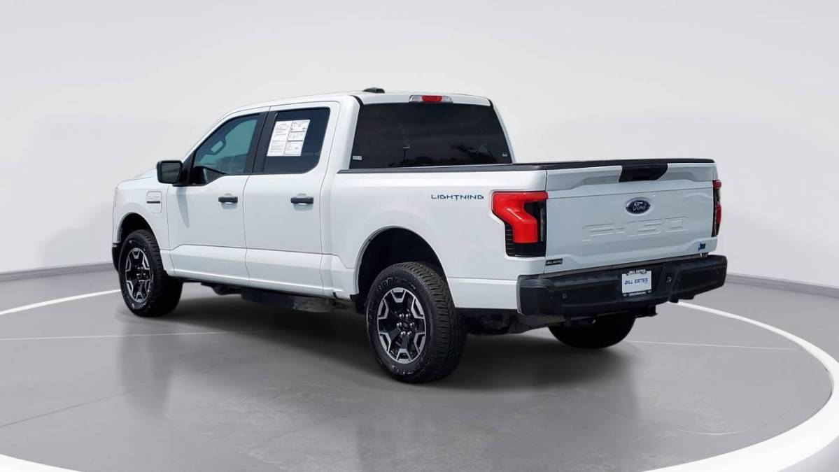 2022 Ford F-150 Lightning - Images - 4