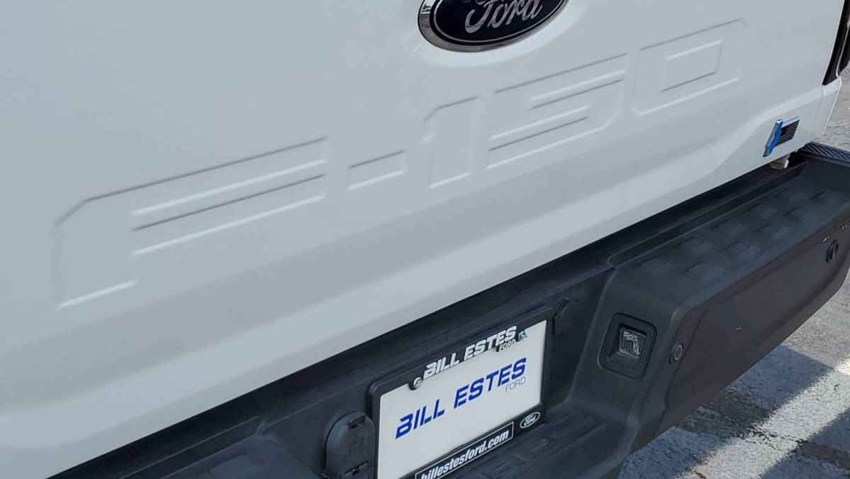 2022 Ford F-150 Lightning - Images - 9