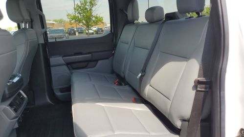 2022 Ford F-150 Lightning - Images - 13