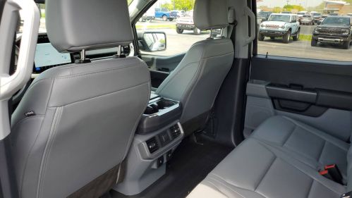2022 Ford F-150 Lightning - Images - 14
