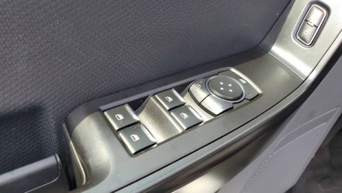2022 Ford F-150 Lightning - Images - 19