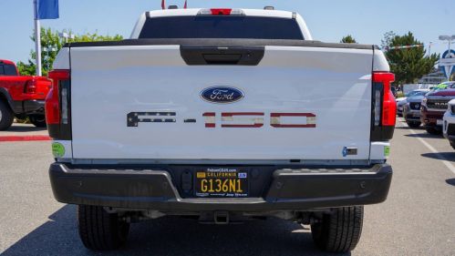 2022 Ford F-150 Lightning - Images - 5