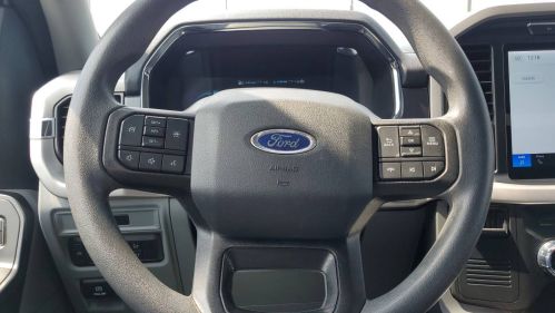2022 Ford F-150 Lightning - Images - 24