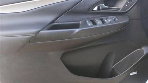 2023 Chevrolet Bolt - Images - 10