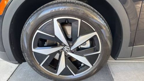2023 Volkswagen ID.4 1V25MPE89PC024550