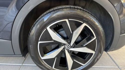 2023 Volkswagen ID.4 1V25MPE89PC024550