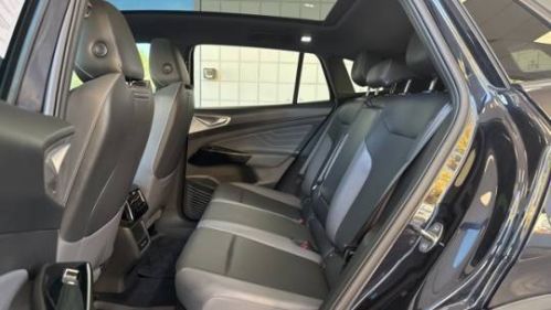 2023 Volkswagen ID.4 1V25MPE89PC024550