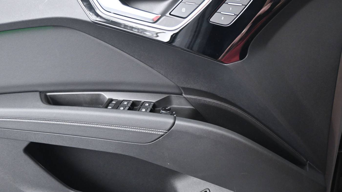 2022 Audi Q4 e-tron WA1L2BFZ3NP055558