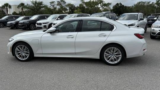 2024 BMW 3 Series - Images - 7