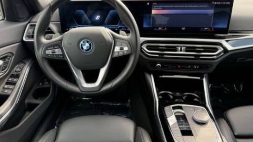 2024 BMW 3 Series - Images - 13