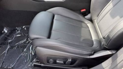 2024 BMW 3 Series - Images - 18