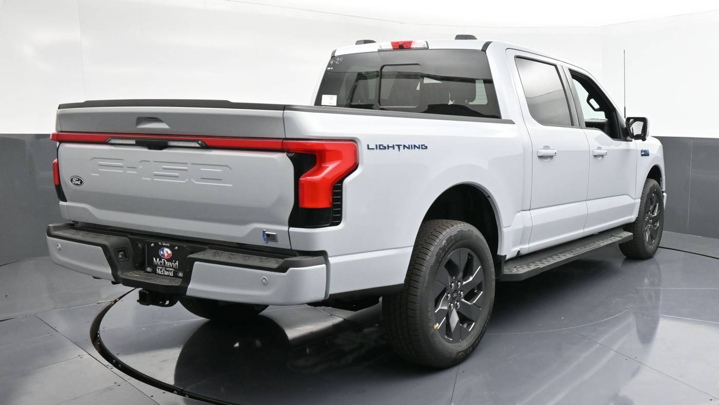 2025 Ford F-150 Lightning 1FT6W5L79SWG08114
