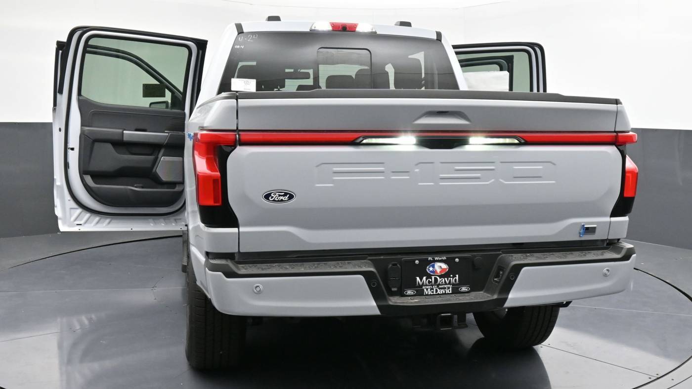 2025 Ford F-150 Lightning 1FT6W5L79SWG08114