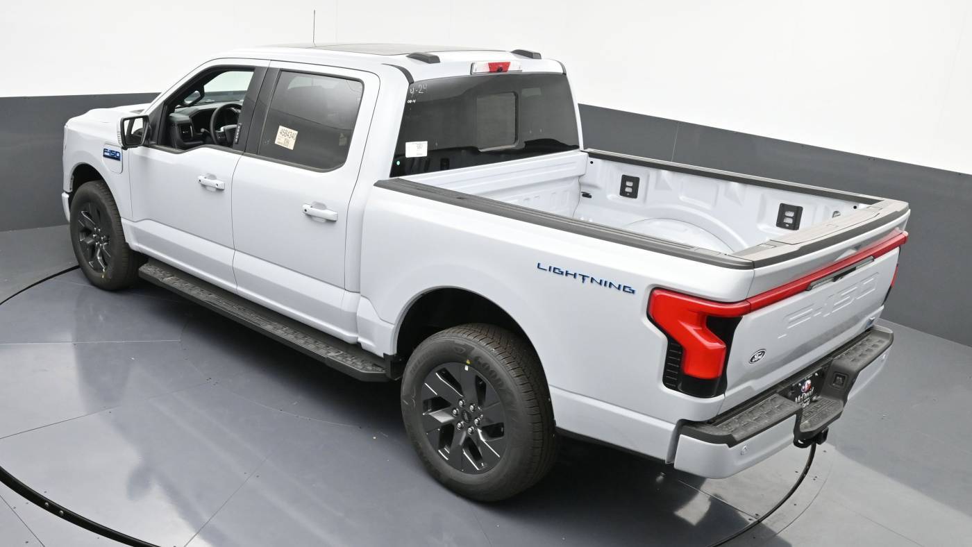 2025 Ford F-150 Lightning 1FT6W5L79SWG08114