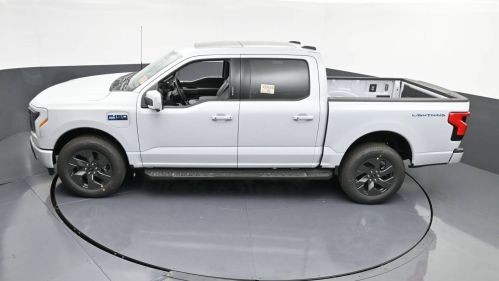 2025 Ford F-150 Lightning 1FT6W5L79SWG08114