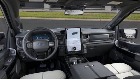2025 Ford F-150 Lightning - Images - 9