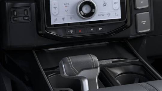 2025 Ford F-150 Lightning - Images - 15