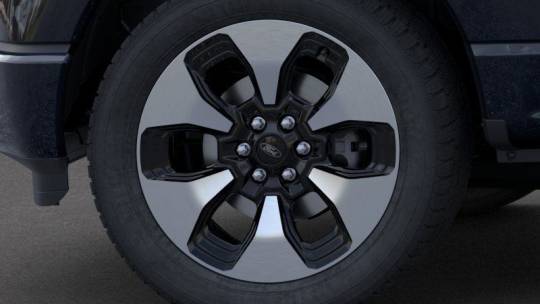 2025 Ford F-150 Lightning - Images - 19