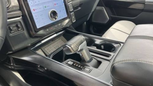 2023 Ford F-150 Lightning - Images - 35