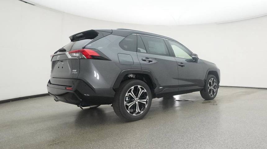 2025 Toyota RAV4 Plug-In Hybrid JTMEB3FV3SD257282