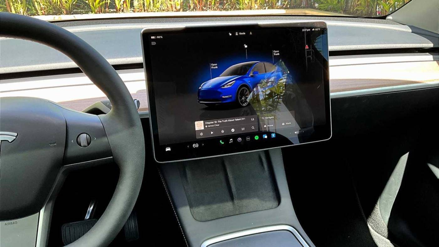2023 Tesla Model Y 7SAYGAEE1PF939780