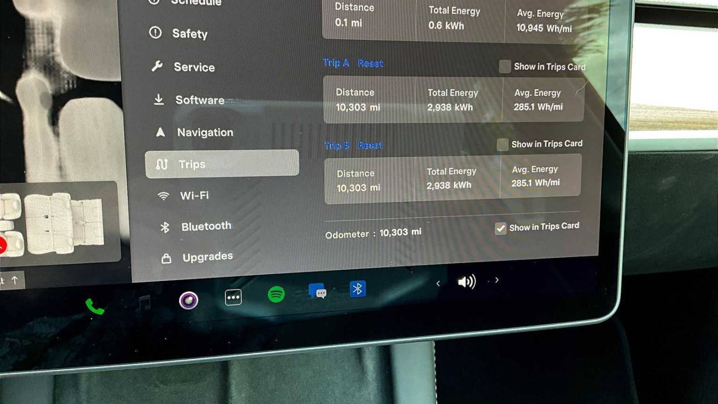 2023 Tesla Model Y 7SAYGAEE1PF939780