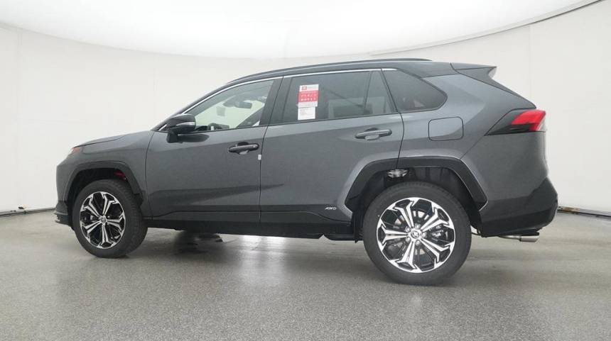 2025 Toyota RAV4 Plug-In Hybrid JTMEB3FV3SD257282
